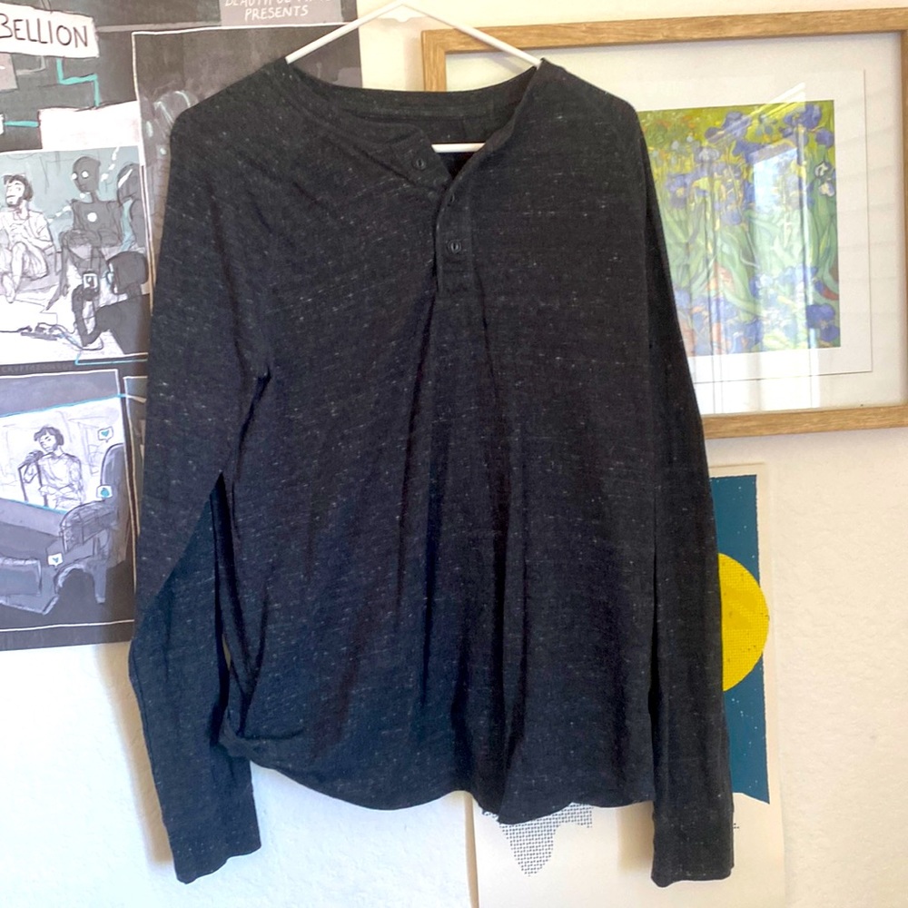 Comfortable Black Long Sleeve With Buttons On Collar